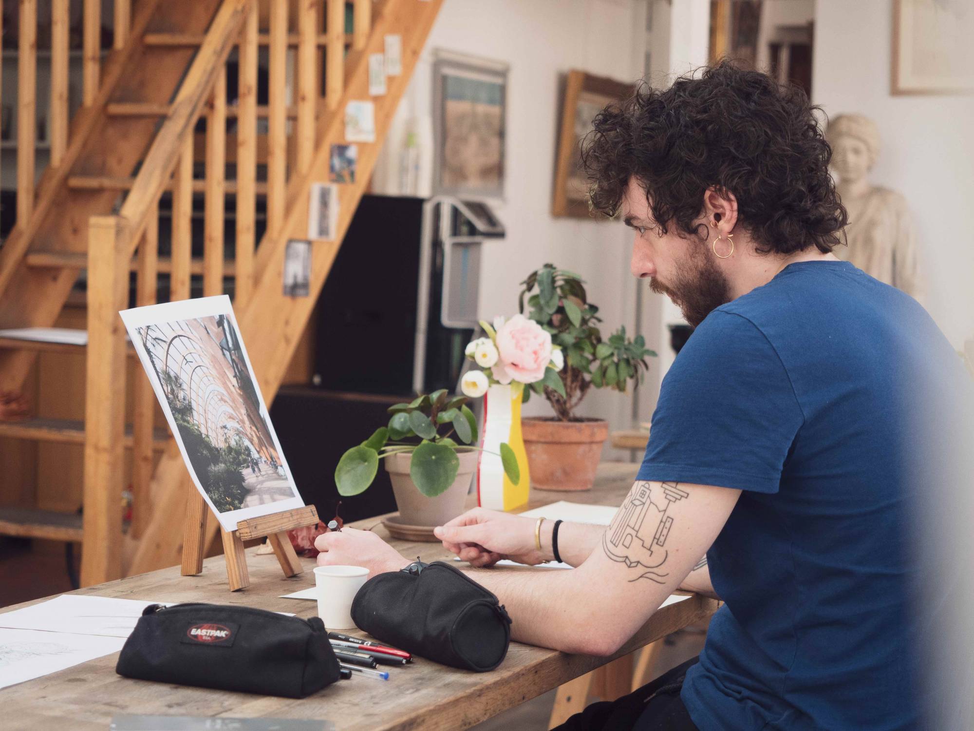 Dessiner est autant un artisanat qu'un art. Et il est très facile de bien dessiner à n'importe quel âge !